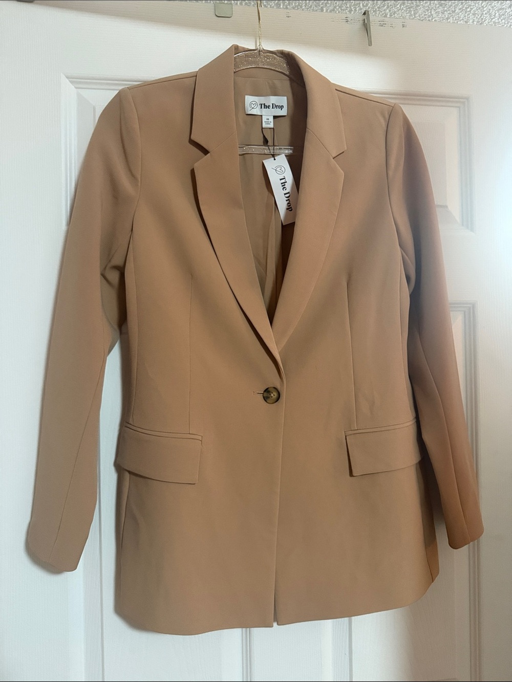 The drop women's Blake long blazer tan beige brown